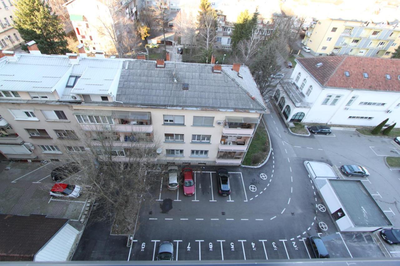 Downtown Apartment Banja Luka Ngoại thất bức ảnh